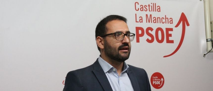 El PSOE de CLM pide a Núñez que siga el ejemplo de Casado y 