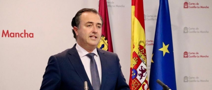 VOX denuncia que Page elimina