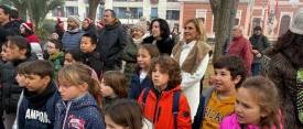 Más de 300 voces infantiles acercan la Navidad desde el centro de Ciudad Real